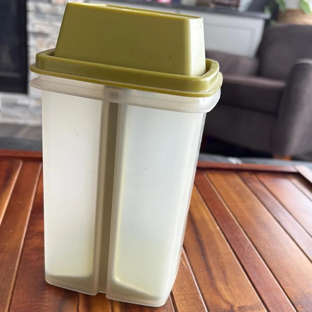 Vintage Green Tupperware Pickle Keeper Container & Drainer